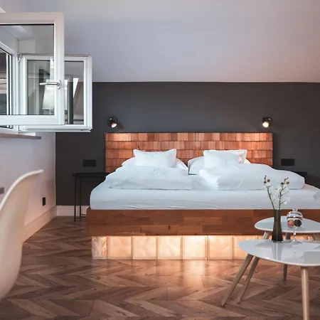 Sonnenhof Boutique-hotel Hotell 4*