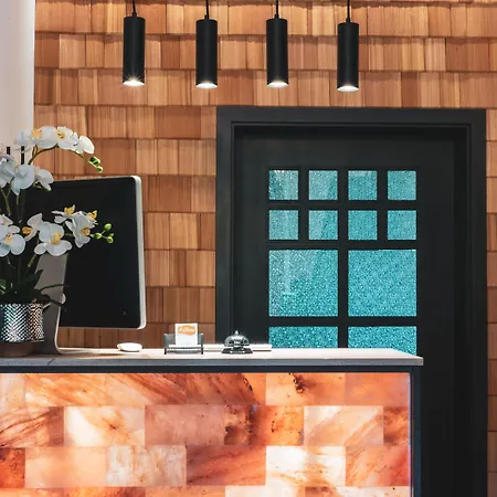 Sonnenhof Boutique-hotel Hotell 4*